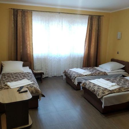 Hotel Camelot Rachów Zewnętrze zdjęcie
