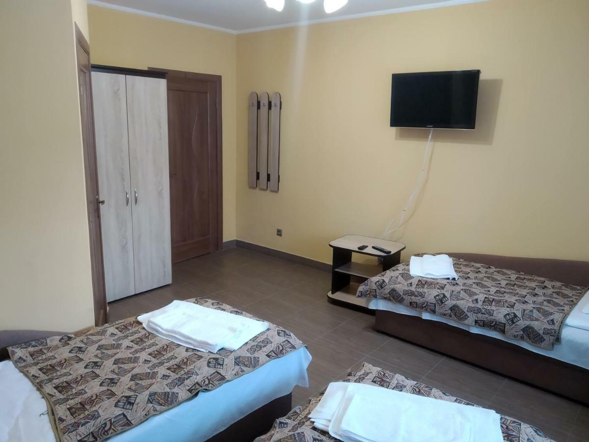 Hotel Camelot Rachów Zewnętrze zdjęcie